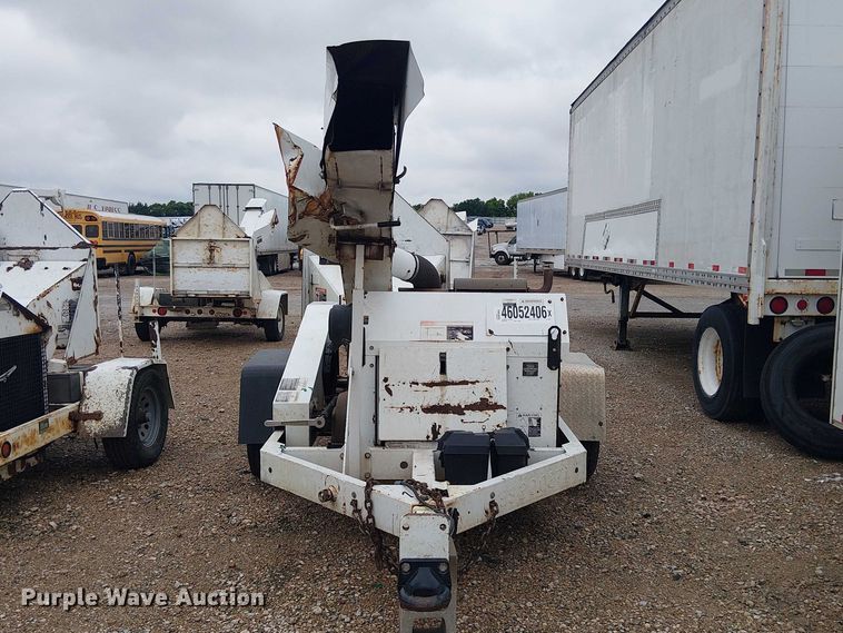 image for item YA2820 2009 Altec WC126 wood chipper