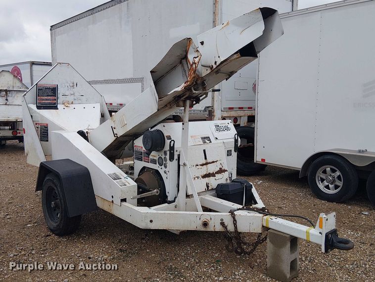 image for item YA2820 2009 Altec WC126 wood chipper