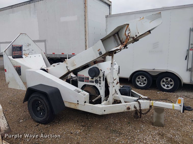 image for item YA2820 2009 Altec WC126 wood chipper