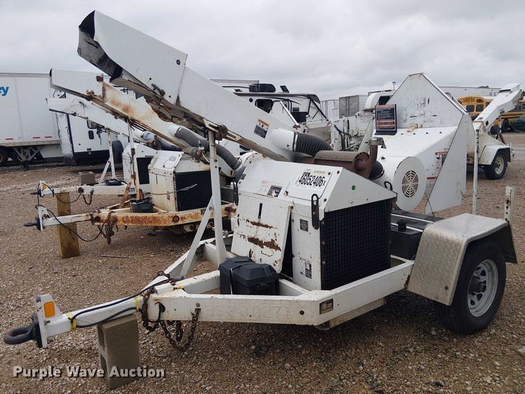 image for item YA2820 2009 Altec WC126 wood chipper