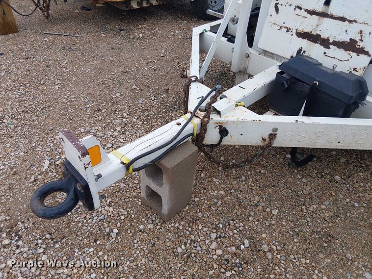 image for item YA2820 2009 Altec WC126 wood chipper