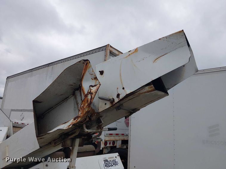 image for item YA2820 2009 Altec WC126 wood chipper
