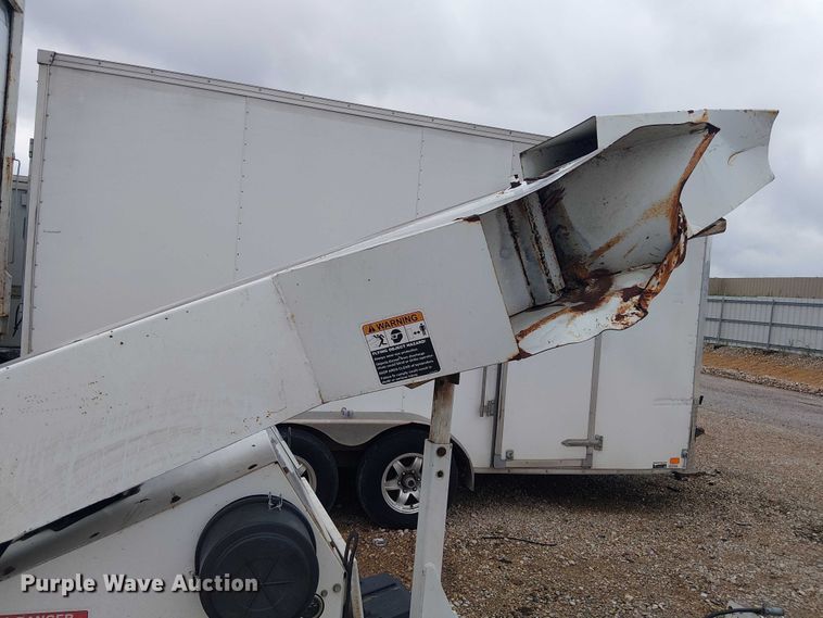 image for item YA2820 2009 Altec WC126 wood chipper