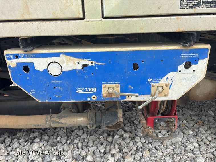 image for item YA2879 2016 Western Star 4700 sewer jetter truck