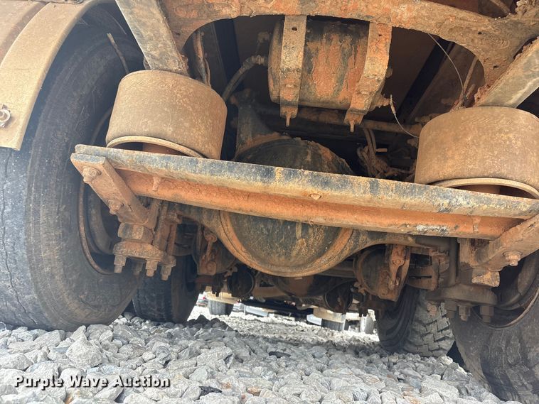 image for item YA2879 2016 Western Star 4700 sewer jetter truck