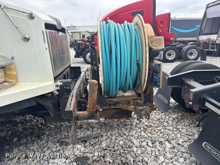 image for item YA2879 2016 Western Star 4700 sewer jetter truck