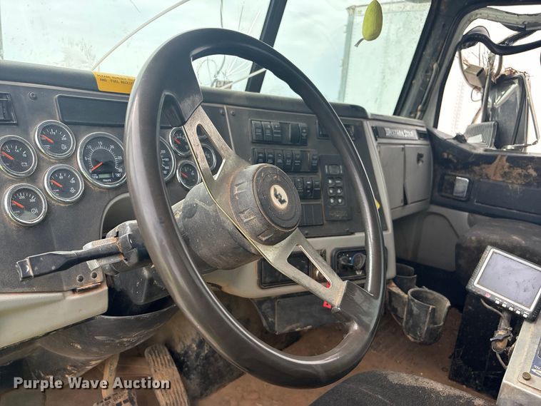 image for item YA2879 2016 Western Star 4700 sewer jetter truck