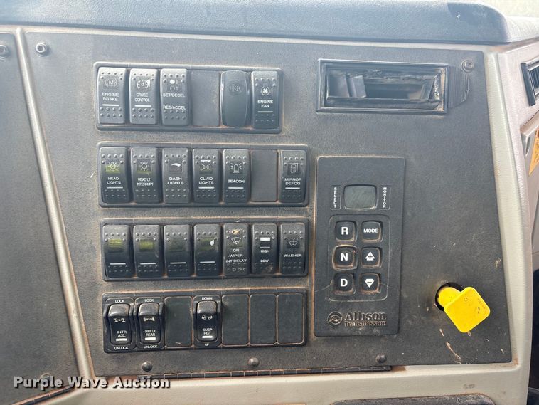 image for item YA2879 2016 Western Star 4700 sewer jetter truck