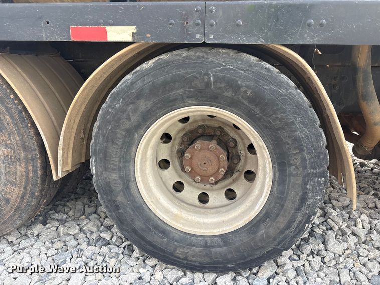 image for item YA2879 2016 Western Star 4700 sewer jetter truck