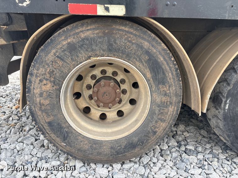 image for item YA2879 2016 Western Star 4700 sewer jetter truck