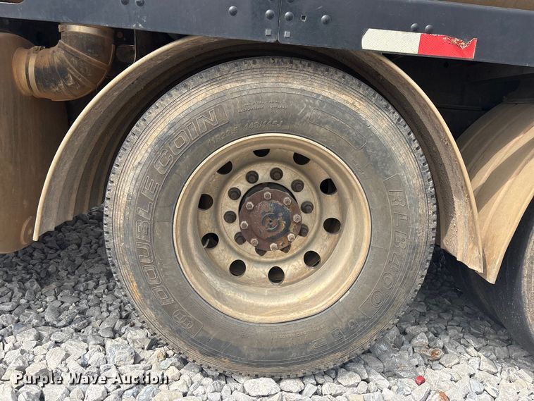 image for item YA2879 2016 Western Star 4700 sewer jetter truck
