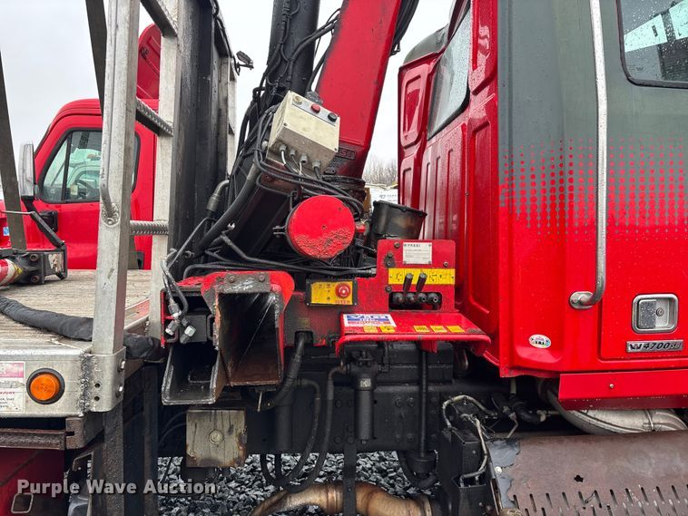 image for item YA2958 2013 Western Star 4700 crane truck