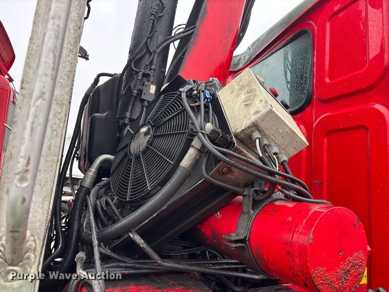 image for item YA2958 2013 Western Star 4700 crane truck