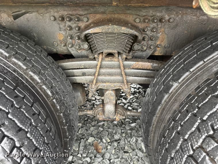 image for item YA2958 2013 Western Star 4700 crane truck