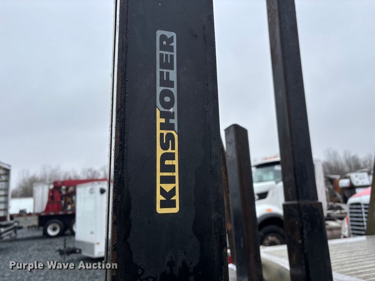 image for item YA2958 2013 Western Star 4700 crane truck