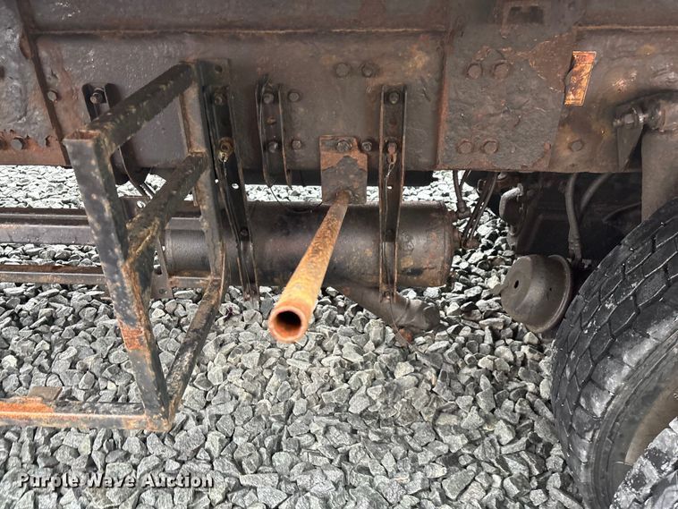 image for item YA2958 2013 Western Star 4700 crane truck