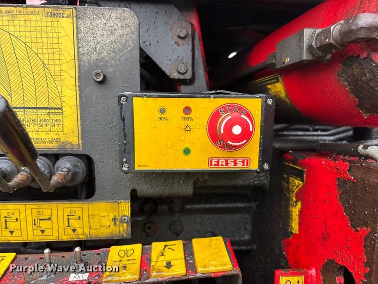 image for item YA2958 2013 Western Star 4700 crane truck