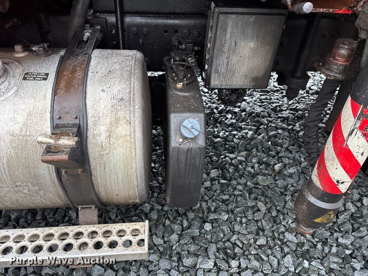 image for item YA2958 2013 Western Star 4700 crane truck