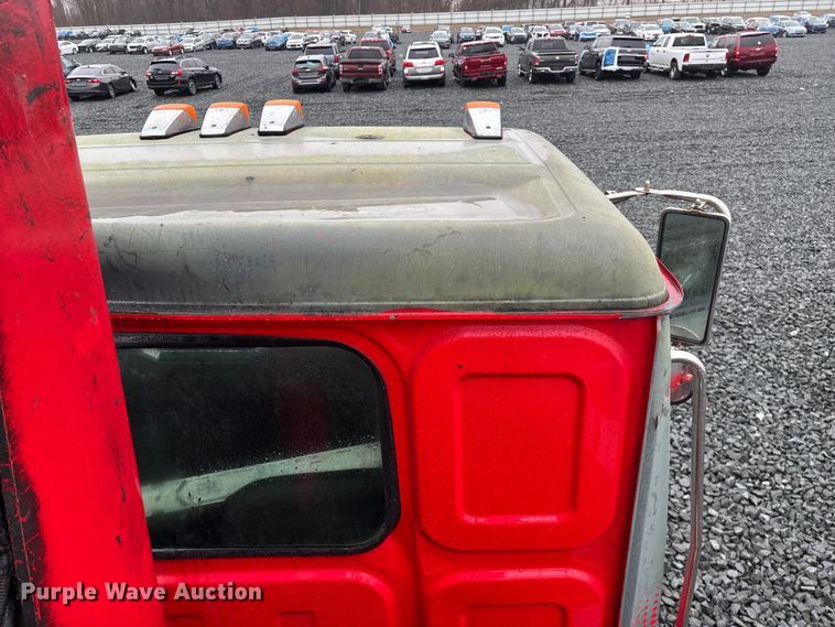 image for item YA2958 2013 Western Star 4700 crane truck