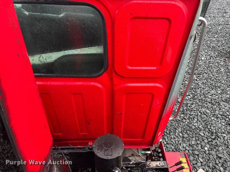 image for item YA2958 2013 Western Star 4700 crane truck