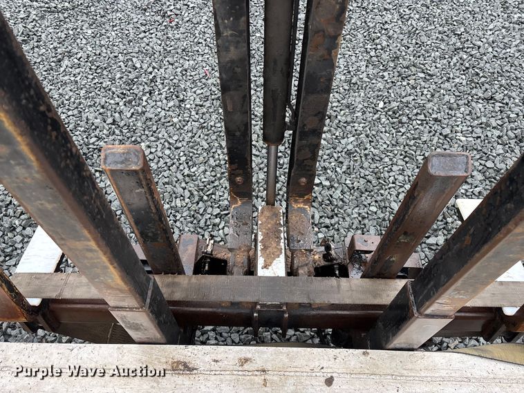 image for item YA2958 2013 Western Star 4700 crane truck