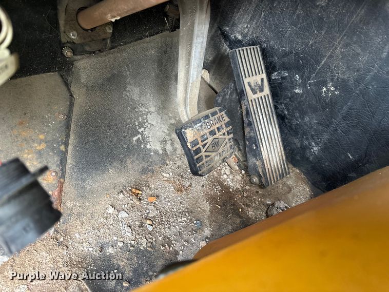 image for item YA2958 2013 Western Star 4700 crane truck