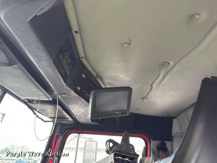 image for item YA2958 2013 Western Star 4700 crane truck