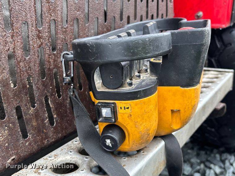 image for item YA2958 2013 Western Star 4700 crane truck