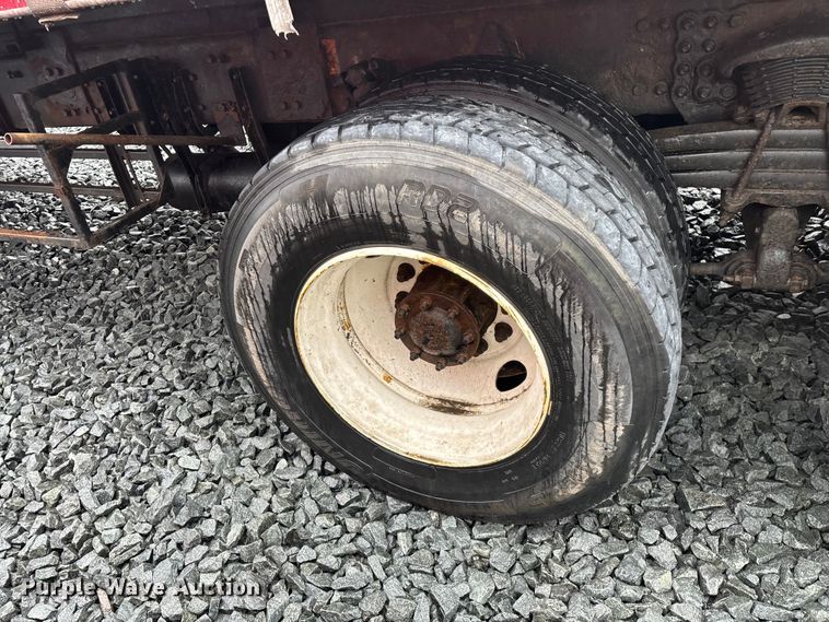 image for item YA2958 2013 Western Star 4700 crane truck