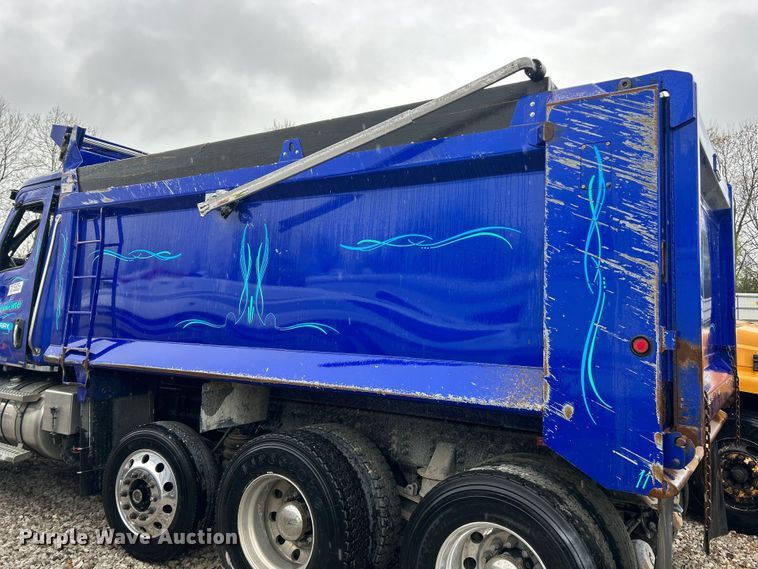 image for item YA2959 2025 Western Star 47X dump truck