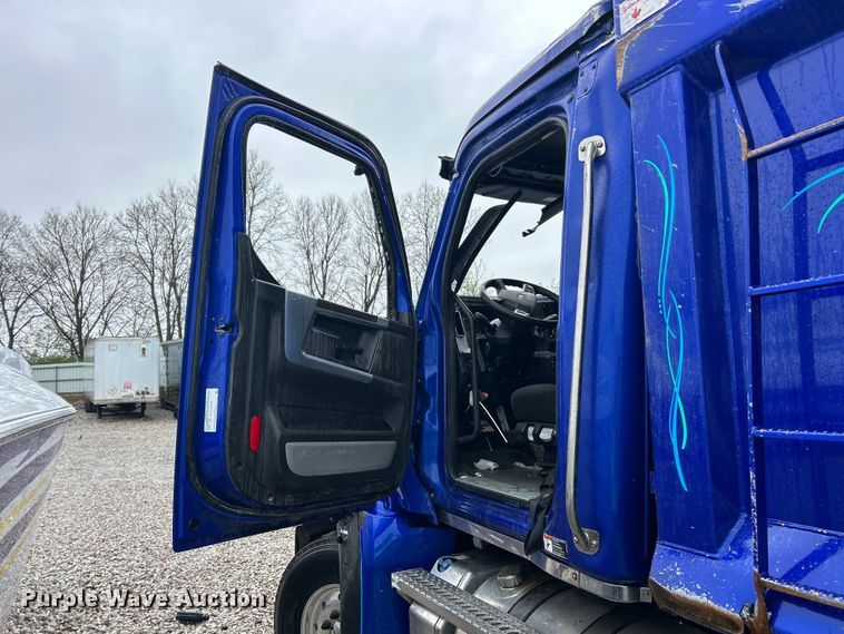 image for item YA2959 2025 Western Star 47X dump truck