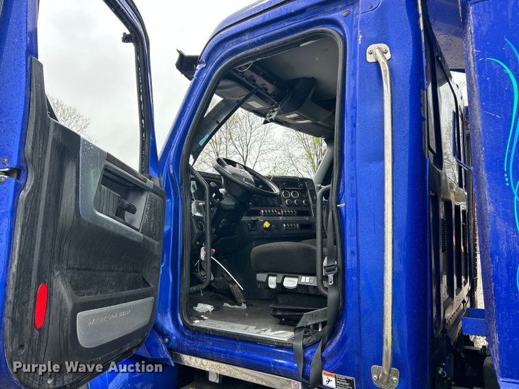 image for item YA2959 2025 Western Star 47X dump truck