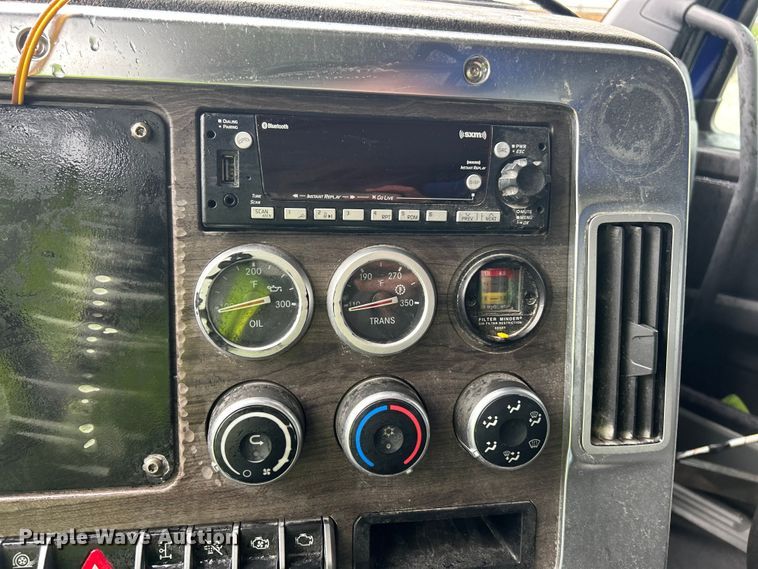 image for item YA2959 2025 Western Star 47X dump truck