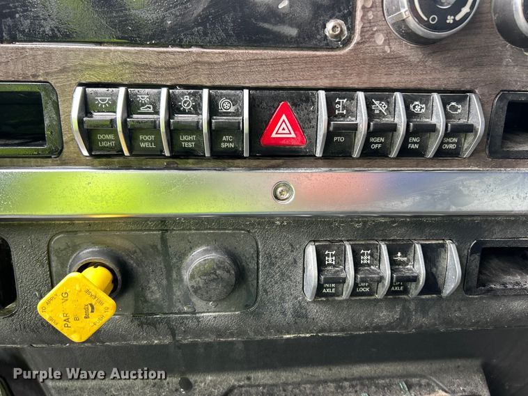 image for item YA2959 2025 Western Star 47X dump truck