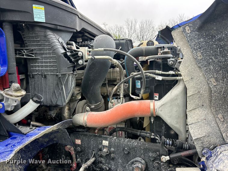 image for item YA2959 2025 Western Star 47X dump truck