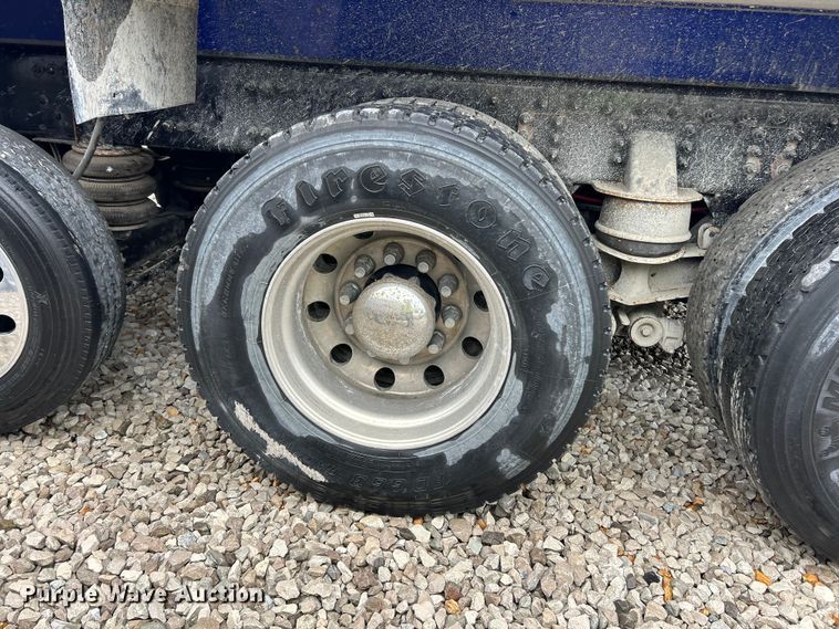 image for item YA2959 2025 Western Star 47X dump truck