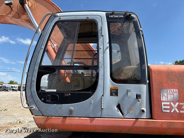image for item YA3029 2000 Hitachi EX330LC-5 excavator