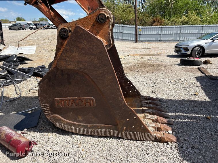 image for item YA3029 2000 Hitachi EX330LC-5 excavator