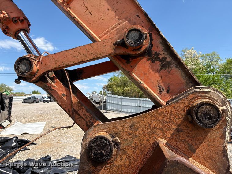 image for item YA3029 2000 Hitachi EX330LC-5 excavator