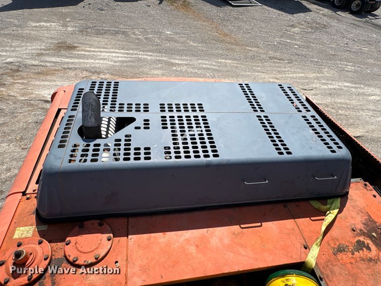 image for item YA3029 2000 Hitachi EX330LC-5 excavator