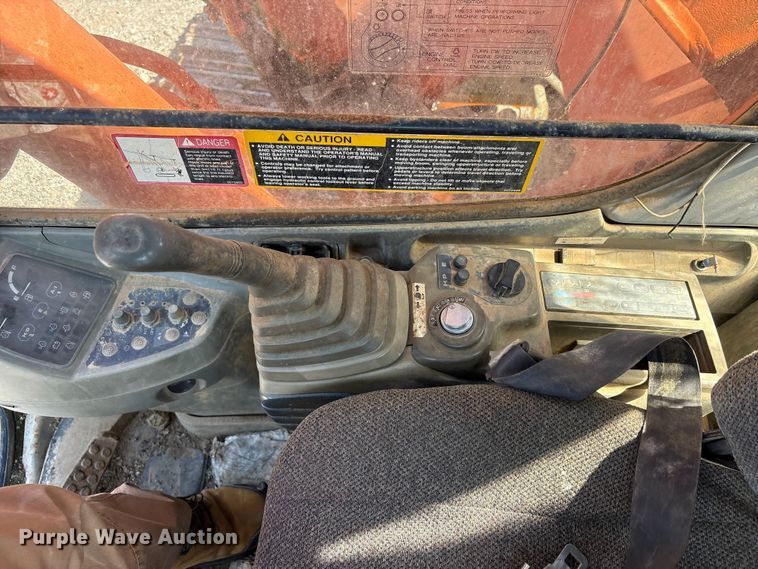 image for item YA3029 2000 Hitachi EX330LC-5 excavator