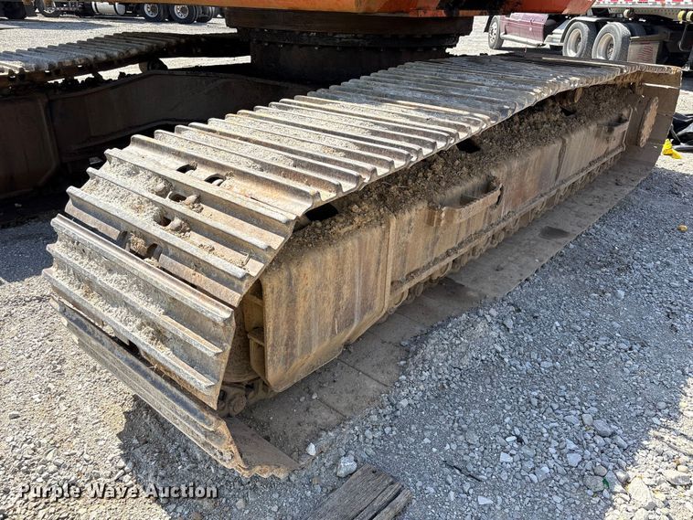 image for item YA3029 2000 Hitachi EX330LC-5 excavator