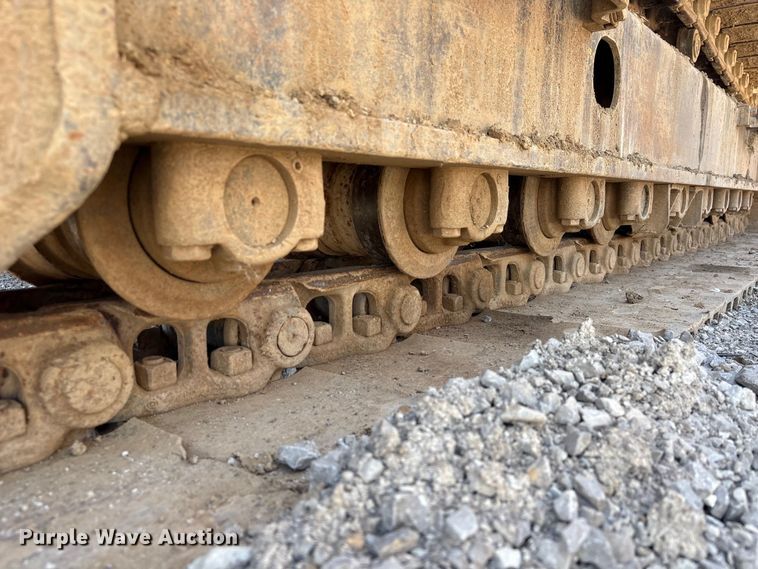 image for item YA3029 2000 Hitachi EX330LC-5 excavator