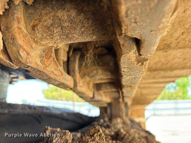 image for item YA3029 2000 Hitachi EX330LC-5 excavator