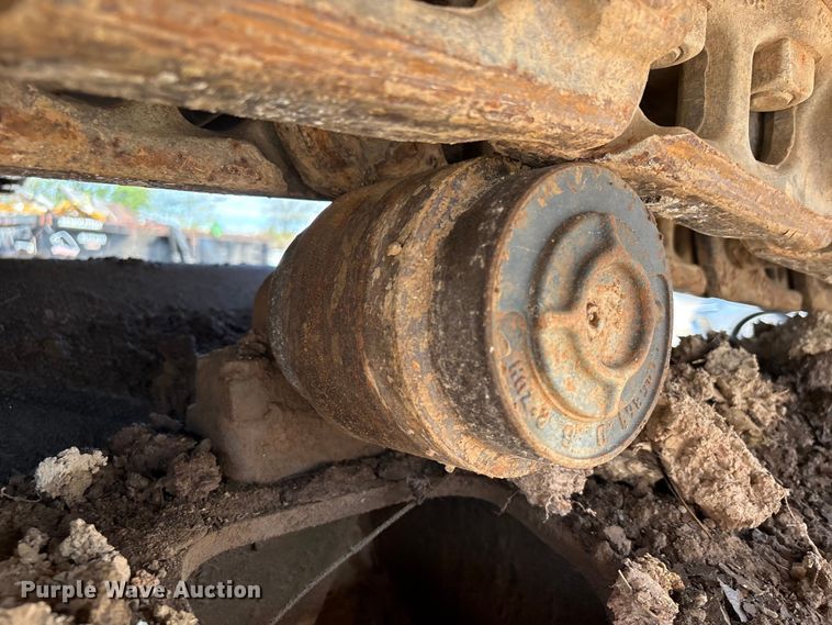 image for item YA3029 2000 Hitachi EX330LC-5 excavator
