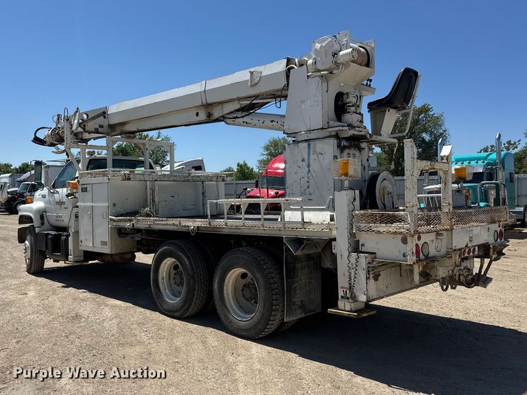 image for item YA3042 1995 Chevrolet Kodiak digger derrick truck