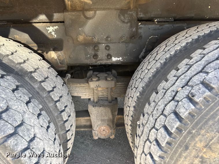 image for item YA3042 1995 Chevrolet Kodiak digger derrick truck