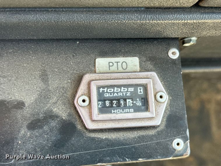 image for item YA3042 1995 Chevrolet Kodiak digger derrick truck