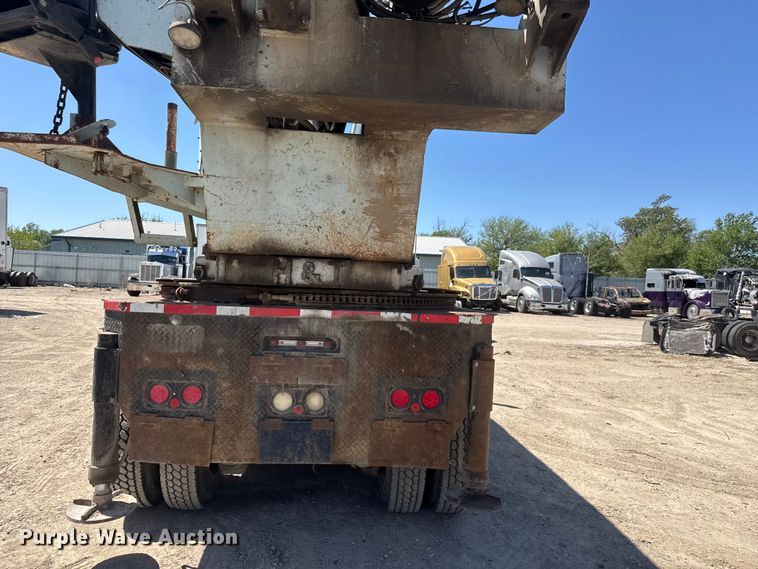 image for item YA3043 1997 Mack CH613 drilling rig truck