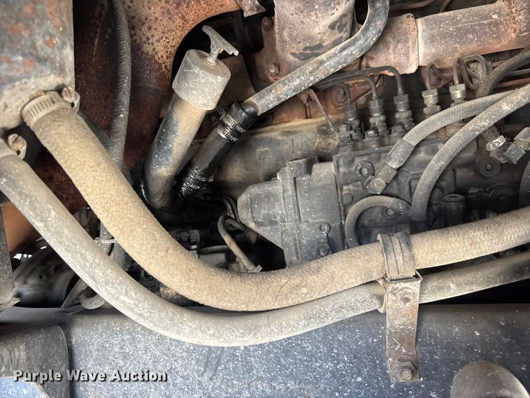 image for item YA3043 1997 Mack CH613 drilling rig truck